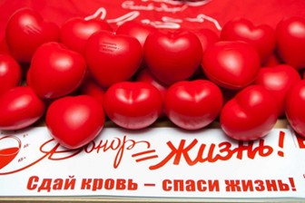Zhenskiy-soyuzpomogayet-Krov-patsiyentov-spasayet
