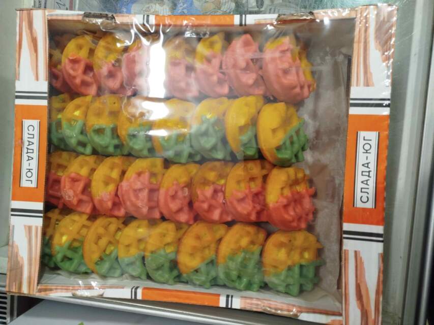 nezayavlennykh dobavkakh v konditerskikh izdeliyakh